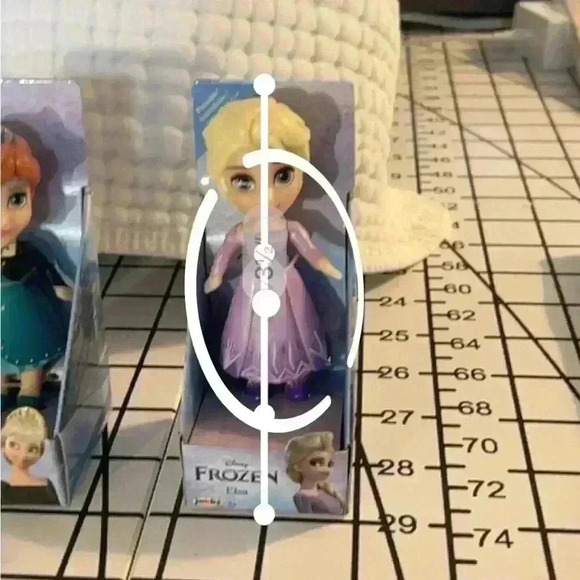 Disney’s Frozen Anna Doll - Picture 2 of 3